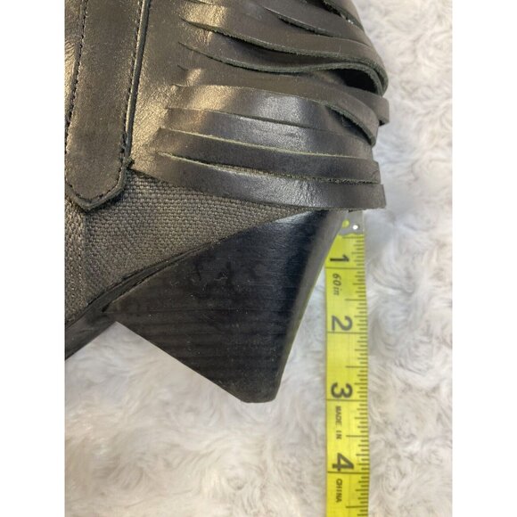 Guess By Marciano VTG ankle Booties Size 6 Fringe Cone Heel Fabric See details - Picture 3 of 15
